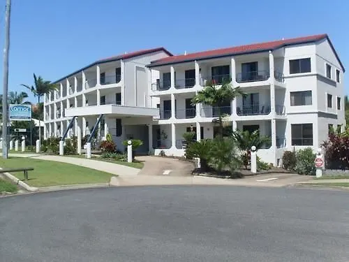 L'Amor Holiday Apartments Yeppoon 3*,  Australia