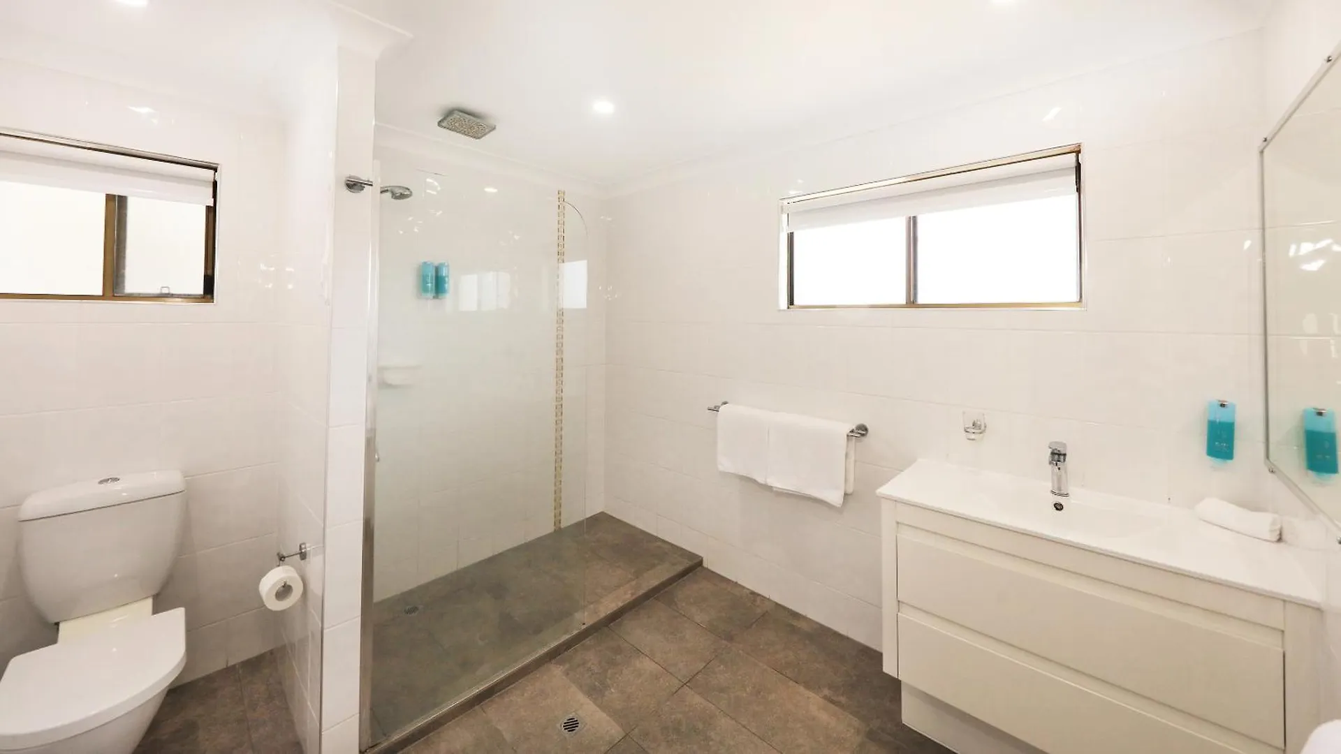 L'Amor Holiday Apartments Yeppoon Australia